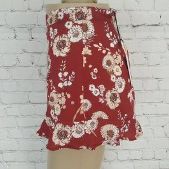 CHARLIE holiday avalon shorts burnt floral 4 NEW - Picture 3 of 7